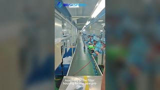 Perakitan rumah filter untuk pra-filter baru