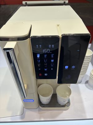 Dispenser Air Minum Meja dengan Pembuat Es – Sistem Air Panas, Dingin, Murni & Es Instan 4-in-1